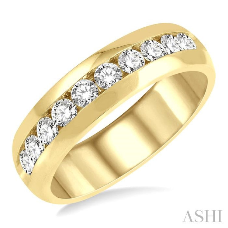 How Unique Mens Wedding Bands Enhance Your Wedding Look