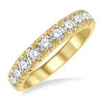 Load image into Gallery viewer, 1 Ctw 11 Stone Round Cut Diamond Wedding Band in 14K Yellow Gold