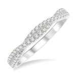Load image into Gallery viewer, 1/4 Ctw Twisted Round Cut Diamond Wedding Band in 14K White Gold