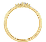 Load image into Gallery viewer, 1/4 Ctw Chevron Baguette Crown and Round Cut Diamond Fashion Ring in 14K Yellow Gold