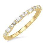 Load image into Gallery viewer, 1/3 Ctw Baguette and Round Cut Diamond Wedding Band in 14K Yellow Gold