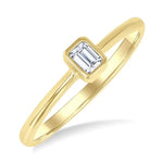 Load image into Gallery viewer, 1/6 Ctw Petite Bezel Set Emerald Cut Diamond Fashion Ring in 10K Yellow Gold