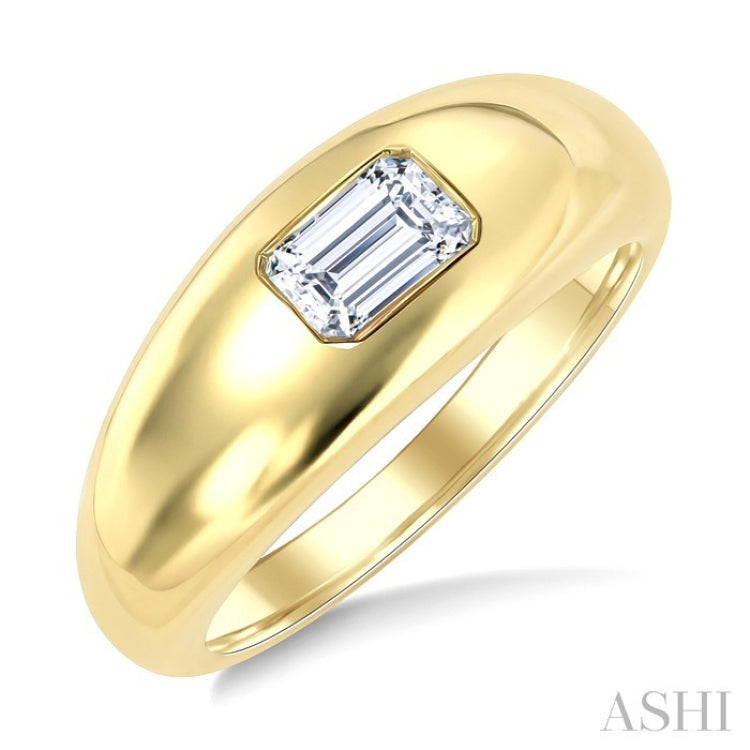Platinum Solitaire Engagement Ring Elegance for Modern Love Stories in 2026