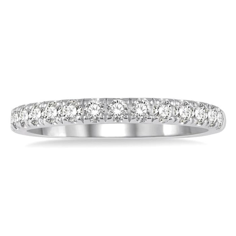 1/2 Ctw Round Cut Diamond Wedding Band in 14K White Gold