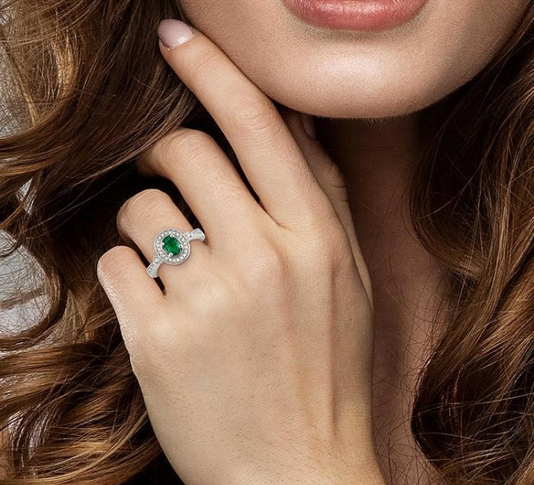 6x4 MM Oval Cut Emerald and 1/5 Ctw Round Cut Diamond Ring in 14K White Gold