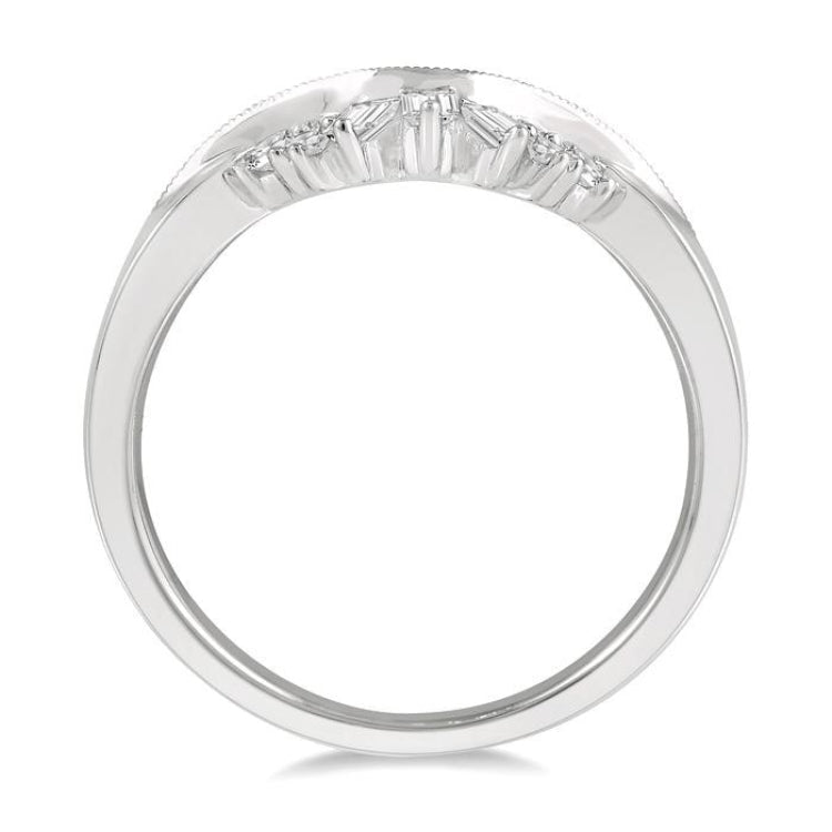 1/4 Ctw Curved Center Baguette and Round Cut Diamond Wedding Band in 14K White Gold
