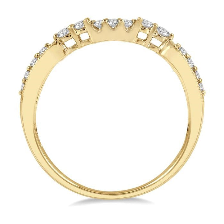 1/5 Ctw Curved Center Round Cut Diamond Wedding Band in 14K Yellow Gold