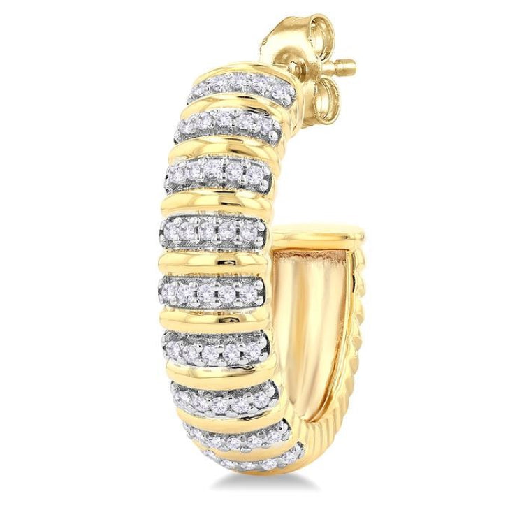 1/4 Ctw Ribbed Round Cut Diamond Half Hoop Earring in 14K Yellow Gold