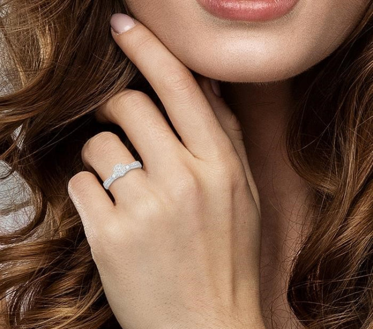 1/3 Ctw Round Cut Diamond Lovebright Engagement Ring in 14K White Gold