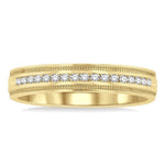 Load image into Gallery viewer, 1/4 Ctw Parallel Milgrain &amp; Niched Center Round Cut Diamond Men's Wedding Band in 14K Yellow Gold