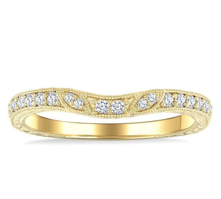 1/6 Ctw Etched and Milgrain Highlighted Round Cut Diamond Wedding Band in 14K Yellow Gold