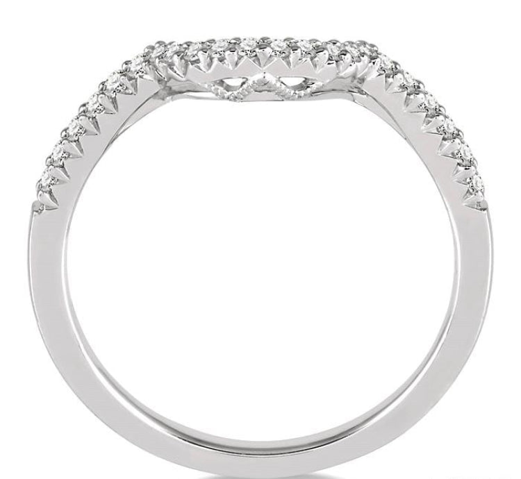 1/8 Ctw Curved Center Round Cut Diamond Wedding Band in 14K White Gold