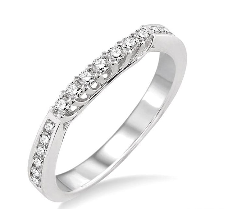 3/8 Ctw Round Cut Diamond Wedding Band in 14K White Gold