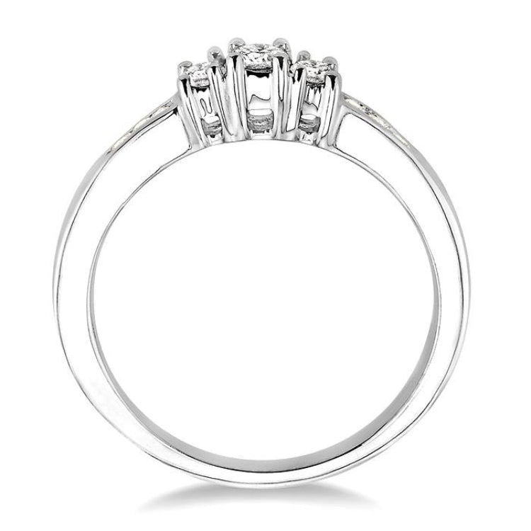 1/4 Ctw Nine Stone Round Cut Diamond Engagement Ring in 14K White Gold