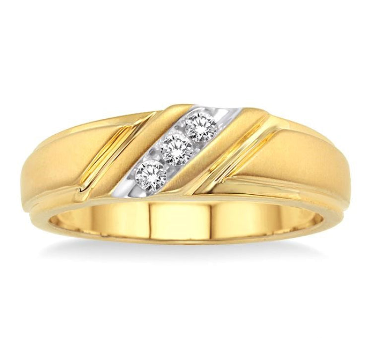 1/8 Ctw Round Cut Diamond Men's Band in 10K Yellow Gold