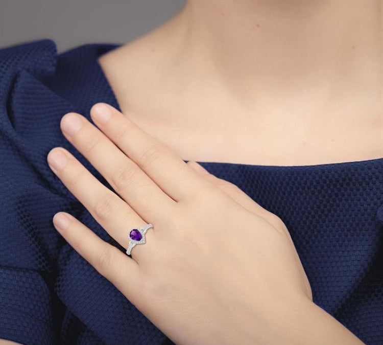 7x5 MM Pear Shape Amethyst and 1/6 Ctw Round Cut Diamond Ring in 10K White Gold
