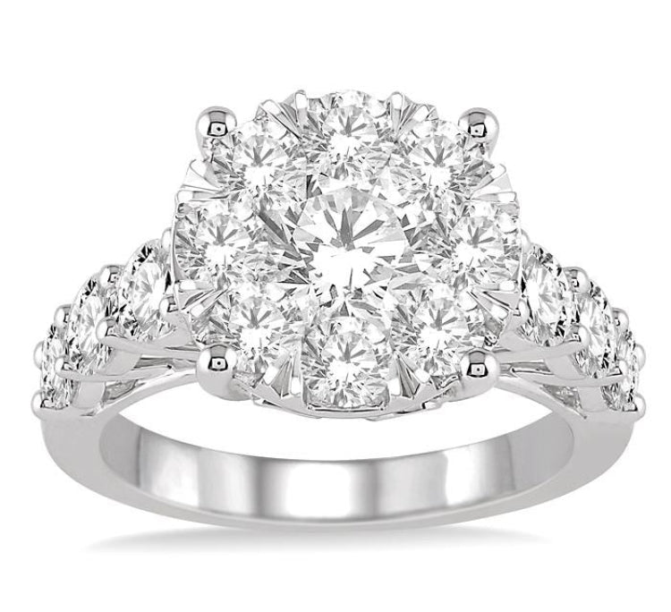 2 Ctw Round Diamond Lovebright Ring in 14K White Gold
