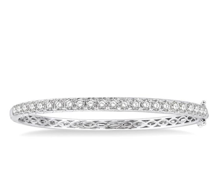 3 Ctw Round Cut Diamond Bangle in 14K White Gold