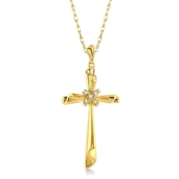 1/20 Ctw Round Cut Diamond Pendant in 14K Yellow Gold with Chain