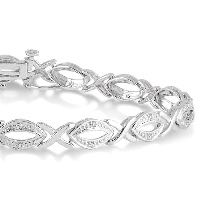 1/10 Ctw Round Cut Diamond Swirl bracelet in Sterling Silver