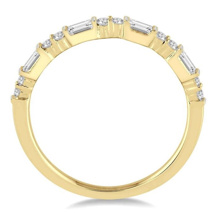 1/3 Ctw Baguette and Round Cut Diamond Wedding Band in 14K Yellow Gold
