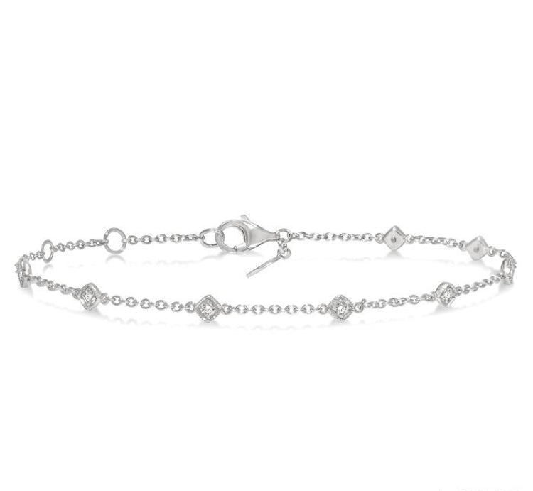 1/6 Ctw Cushion Shape Mount Round Cut Diamond Station Bracelet in 10K White Gold