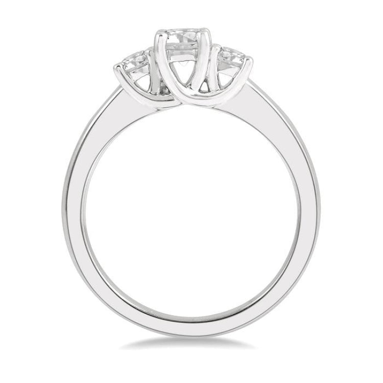 1/2 Ctw Round Cut Diamond Three-Stone Ring in 14K White Gold