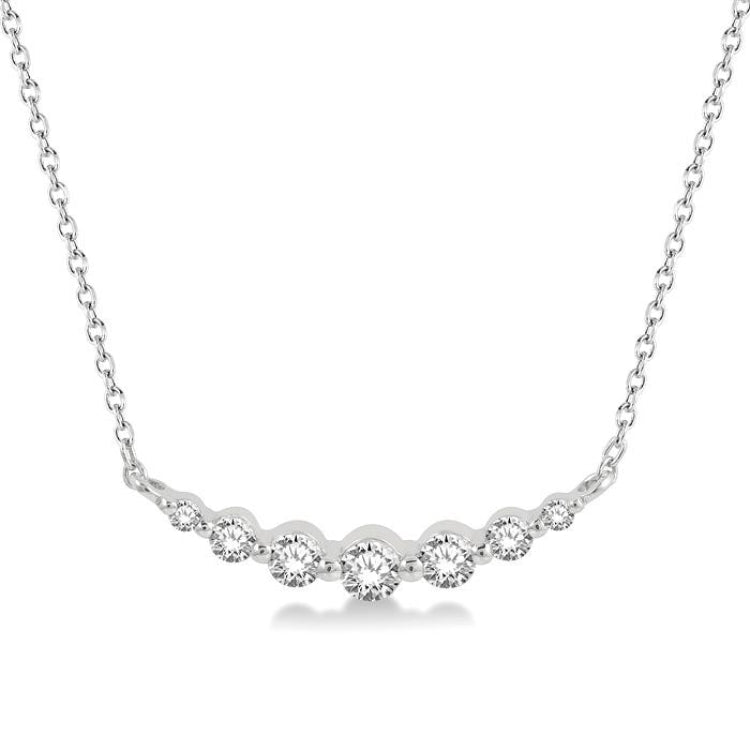 1/4 Ctw Diamond Smile Necklace in 14K White Gold