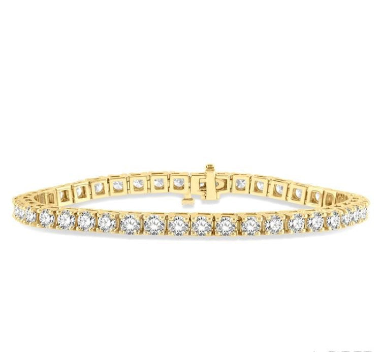 8 Ctw Square Shape Round Cut Diamond Tennis Bracelet in 14K Yellow Gold