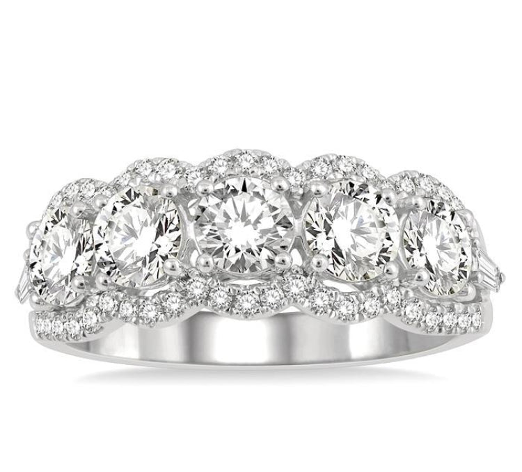 2 Ctw Scalloped Edge Circular Mount 5-Stone Baguette and Round Cut Diamond Fashion Ring in 14K White Gold
