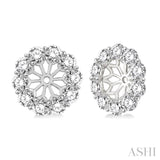 3/4 Ctw Round Cut Diamond Earrings Jacket in 14K White Gold