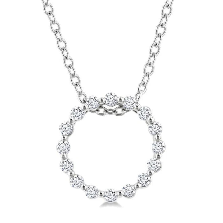 1/10 Ctw Circle Round Cut Diamond Pendant With Chain in Sterling Silver