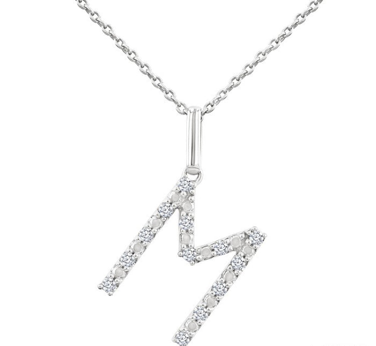 1/10 Ctw Initial 'M' Round Cut Diamond Fashion Pendant With Chain in Sterling Silver
