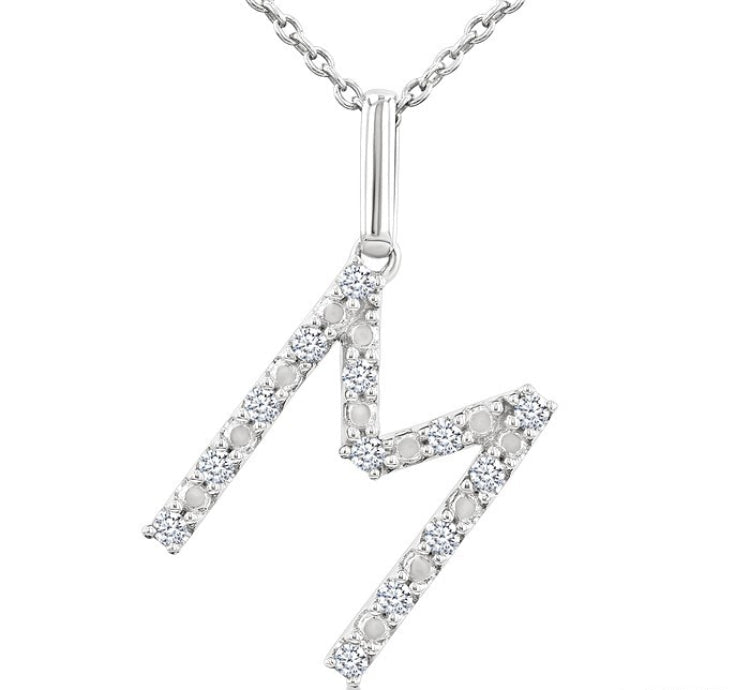 1/10 Ctw Initial 'M' Round Cut Diamond Fashion Pendant With Chain in Sterling Silver