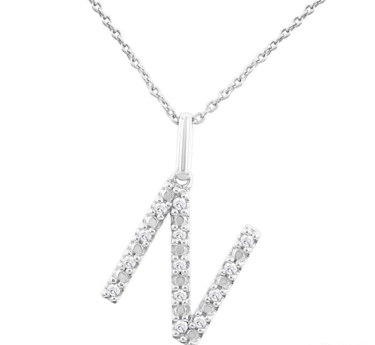 1/10 Ctw Initial 'N' Round Cut Diamond Fashion Pendant With Chain in Sterling Silver