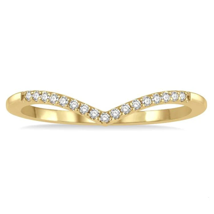 1/10 Ctw Chevron Round Cut Diamond Petite Band in 10K Yellow Gold