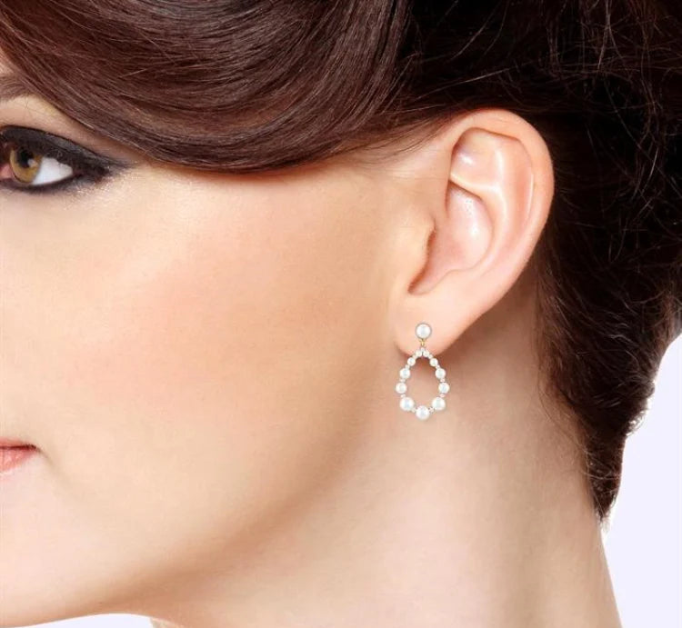 2 MM-4.5 MM Drop Tear Round Shape Cultured Pearls and 1/4 Ctw Round Cut Diamond Fashion Earring in 14K Yellow Gold