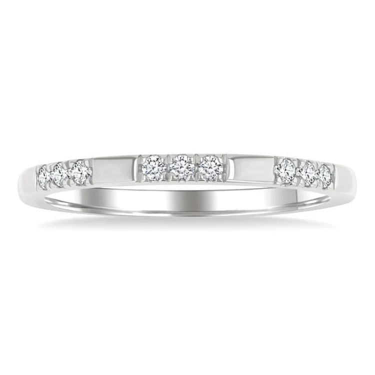 1/8 Ctw Sectioned Round Cut Diamond Fashion Band in 14K White Gold