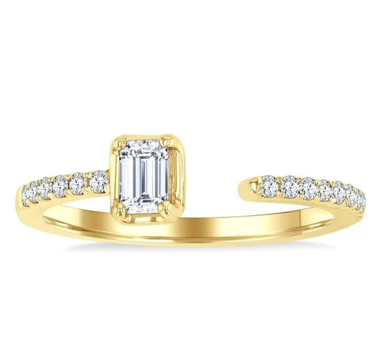 3/8 Ctw Emerald and Round Cut Diamond Fashion Open Ring in 14K Yellow Gold
