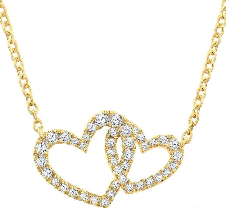 1/4 Ctw Interlocked Heart Round Cut Diamond Fashion Pendant With Chain in 10K Yellow Gold
