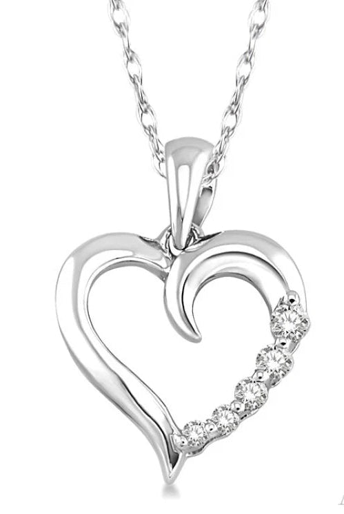 1/10 Ctw Round Cut Diamond Heart Shape Journey Pendant in 14K White Gold with Chain