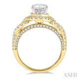 Oval Shape Semi-Mount Diamond Engagement Ring