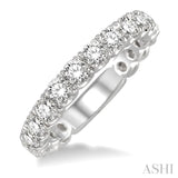 1 1/5 Ctw Diamond Matching Wedding Band in 14K White Gold