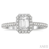 Semi-Mount Diamond Engagement Ring