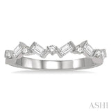 Scatter Zig-Zag Baguette Diamond Fashion Band